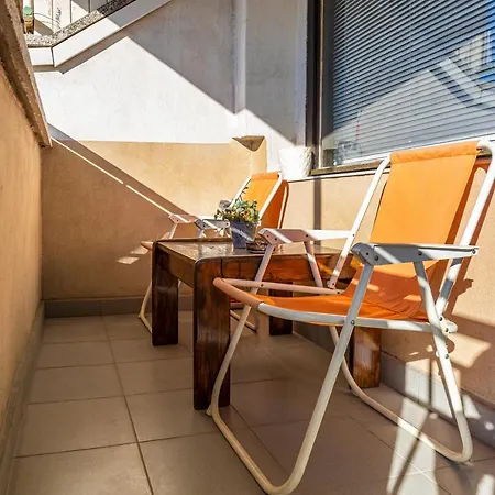 Spacious 2-bedroom Maisonette In Centre By Flat Mаnager Lejlighed *