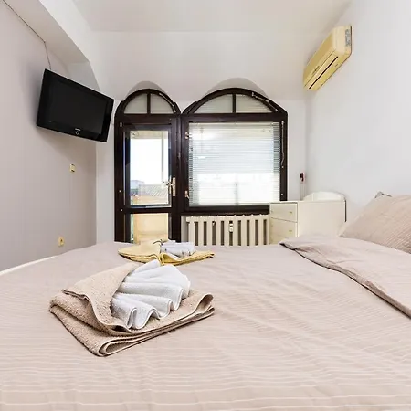 Lejlighed Spacious 2-bedroom Maisonette In Centre By Flat Mаnager Plovdiv
